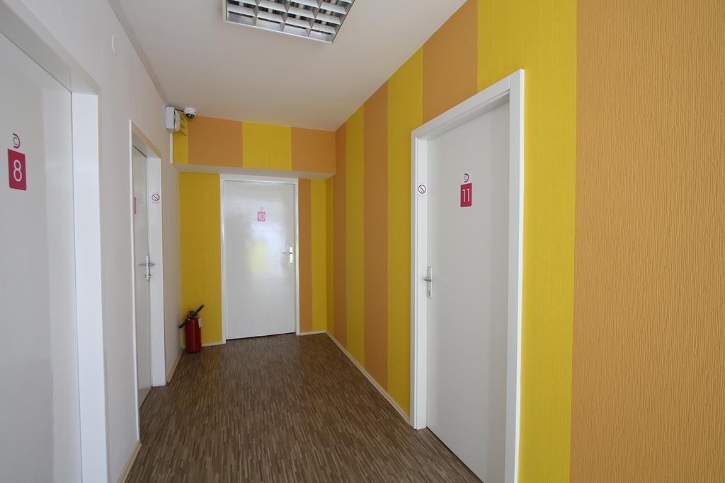 Dc Hostel Белград Экстерьер фото