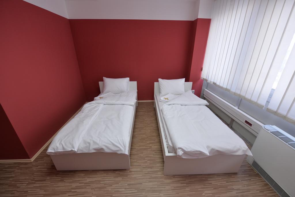 Dc Hostel Белград Экстерьер фото